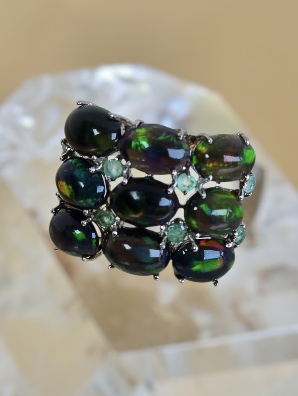 925 Sterling Silver Ring Sz 7.75 with Natural Blk Opals 5x7mm & Emeralds